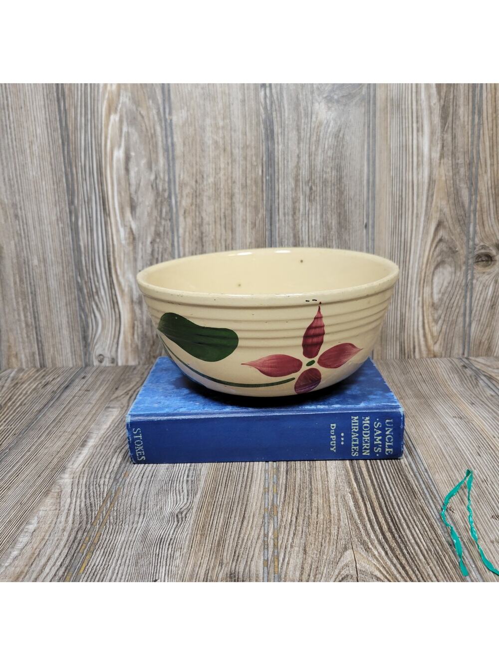 Vintage Watt Pottery Starflower Bowl #7, Oven Ware